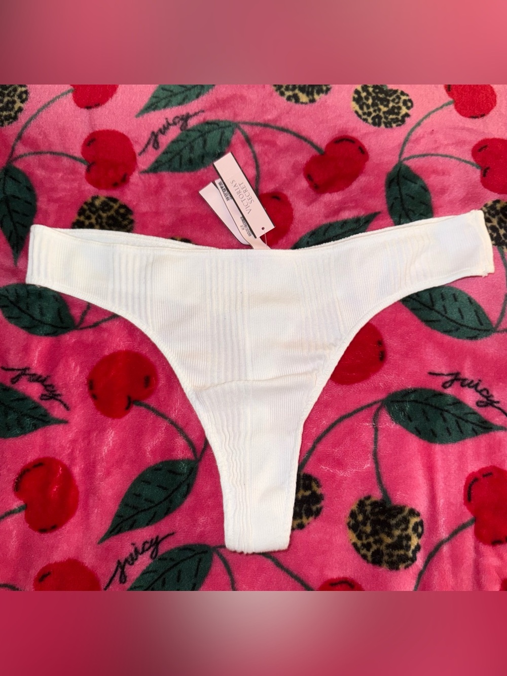 NWT Victoria’s Secret White Ribbed Cotton Thong Size XL